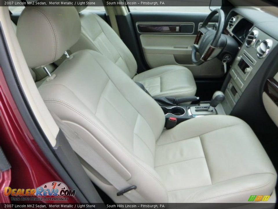 2007 Lincoln MKZ Sedan Merlot Metallic / Light Stone Photo #10