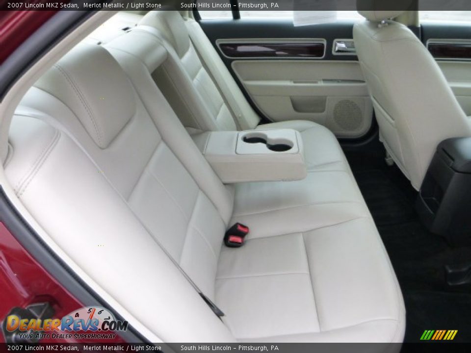 2007 Lincoln MKZ Sedan Merlot Metallic / Light Stone Photo #14