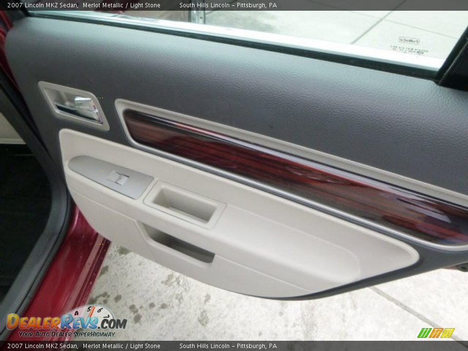 2007 Lincoln MKZ Sedan Merlot Metallic / Light Stone Photo #15