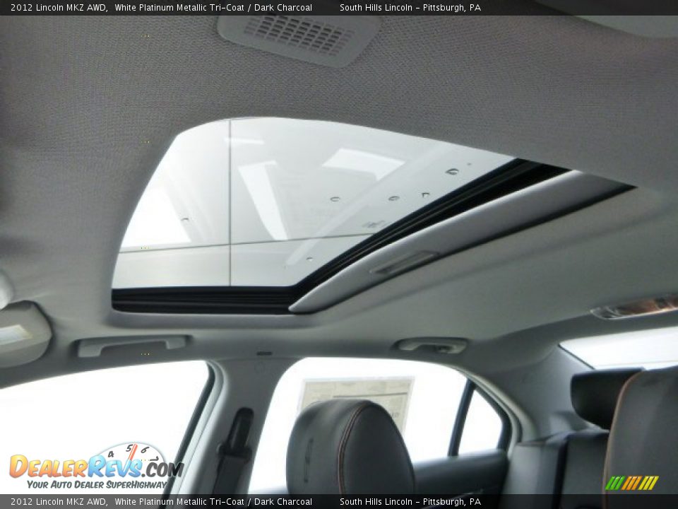 2012 Lincoln MKZ AWD White Platinum Metallic Tri-Coat / Dark Charcoal Photo #20