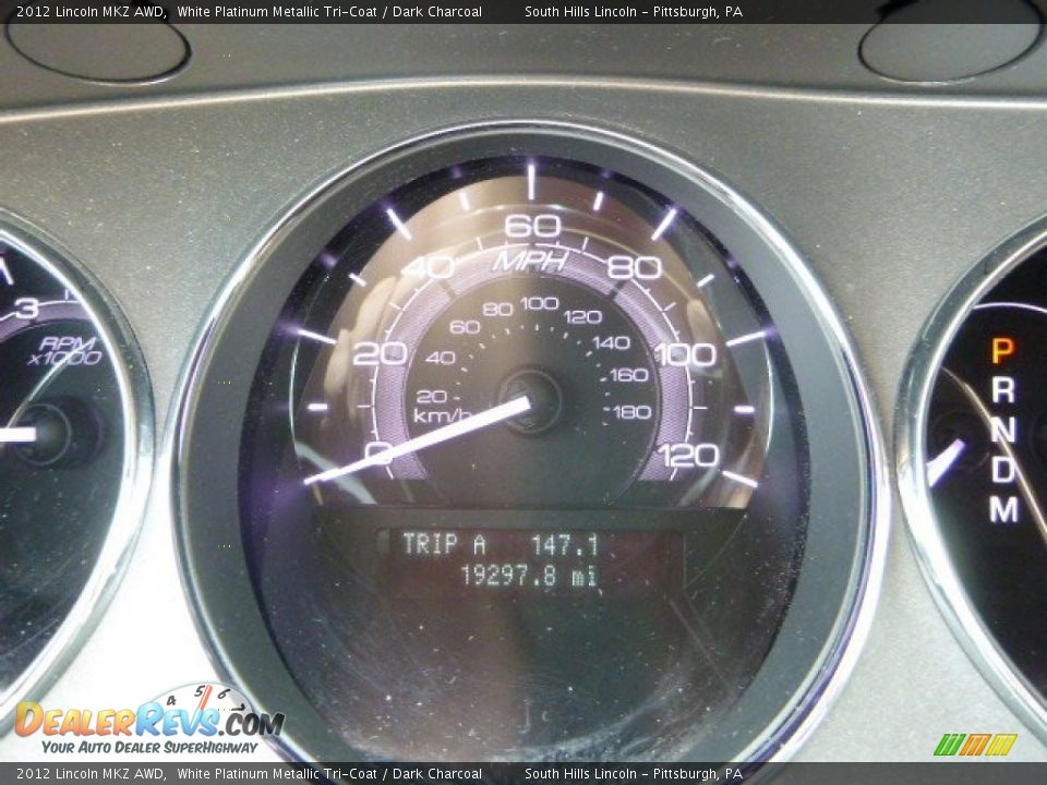 2012 Lincoln MKZ AWD White Platinum Metallic Tri-Coat / Dark Charcoal Photo #24