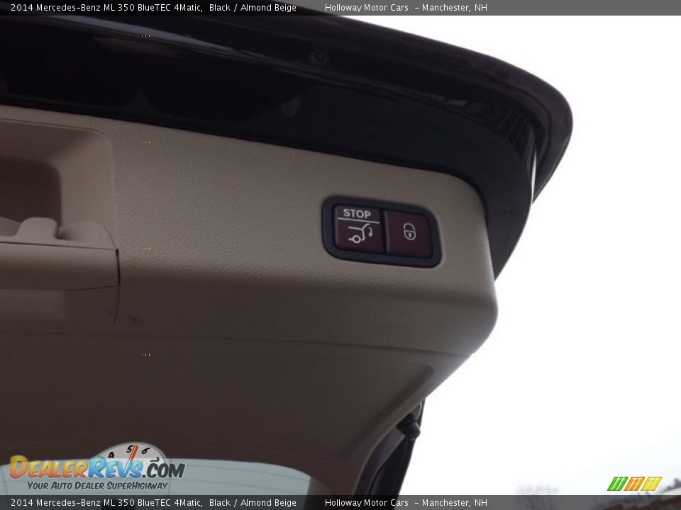 2014 Mercedes-Benz ML 350 BlueTEC 4Matic Black / Almond Beige Photo #8