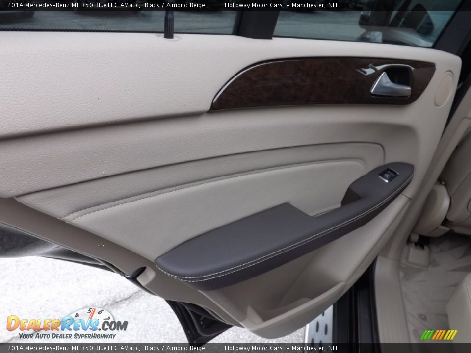 2014 Mercedes-Benz ML 350 BlueTEC 4Matic Black / Almond Beige Photo #12
