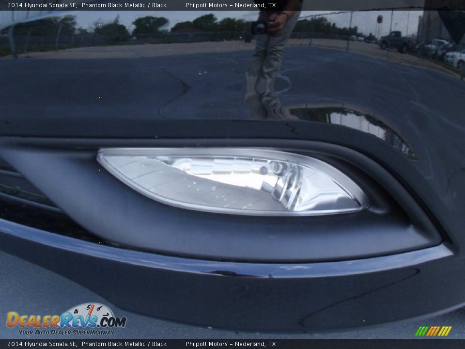 2014 Hyundai Sonata SE Phantom Black Metallic / Black Photo #10