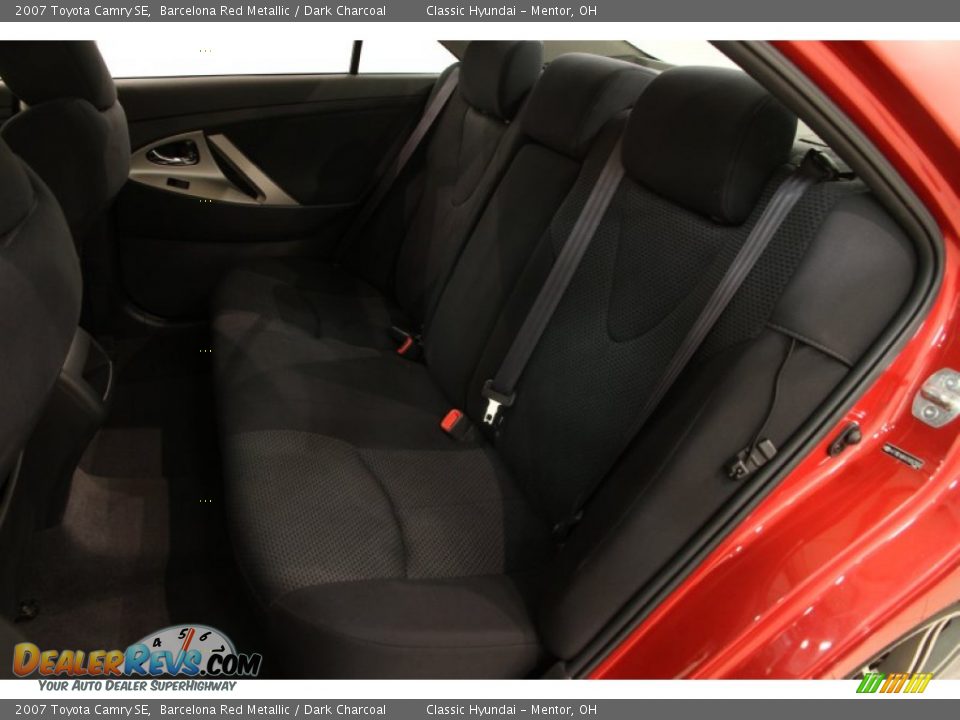 2007 Toyota Camry SE Barcelona Red Metallic / Dark Charcoal Photo #13