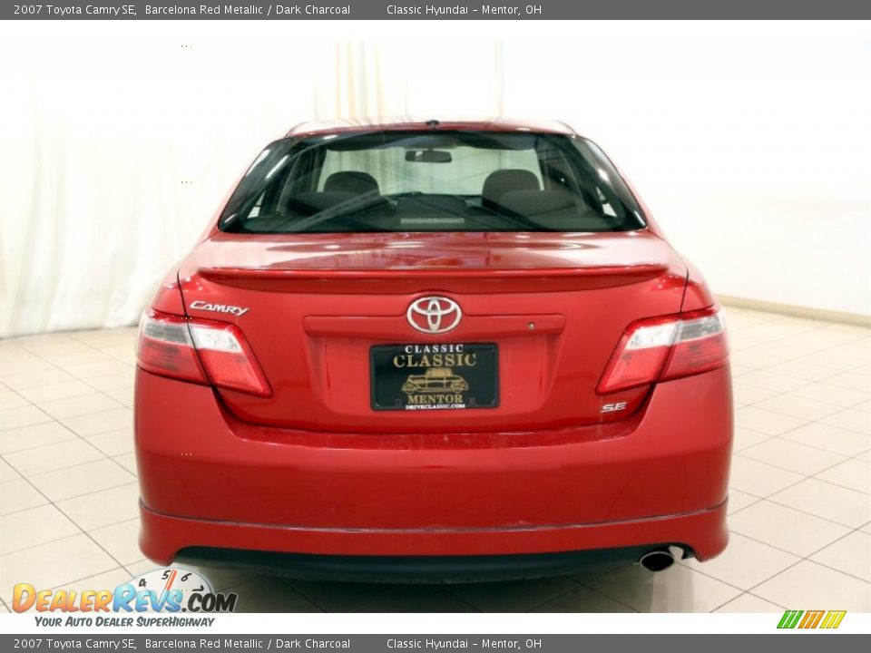 2007 Toyota Camry SE Barcelona Red Metallic / Dark Charcoal Photo #14