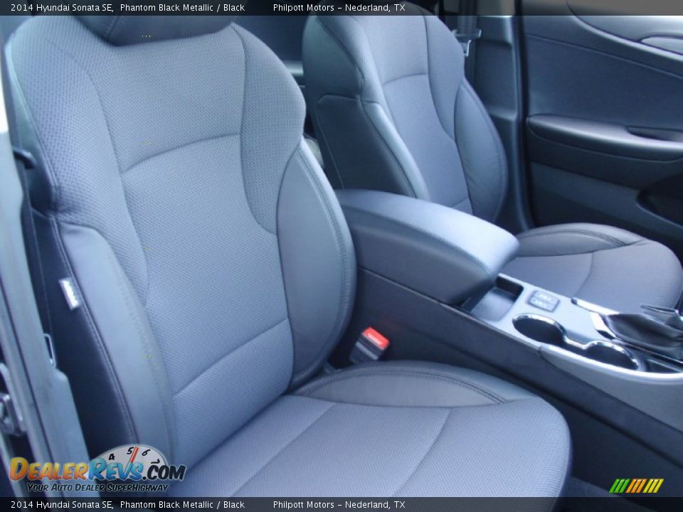 2014 Hyundai Sonata SE Phantom Black Metallic / Black Photo #18