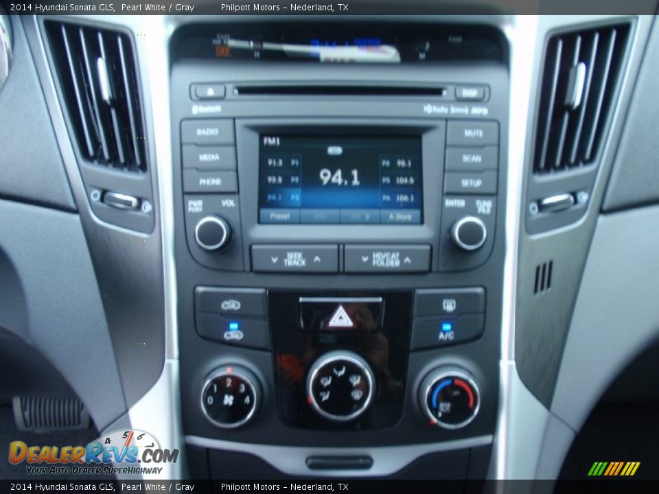 2014 Hyundai Sonata GLS Pearl White / Gray Photo #27