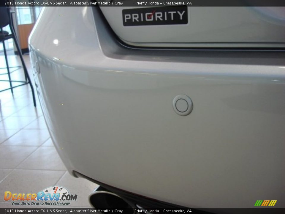 2013 Honda Accord EX-L V6 Sedan Alabaster Silver Metallic / Gray Photo #29