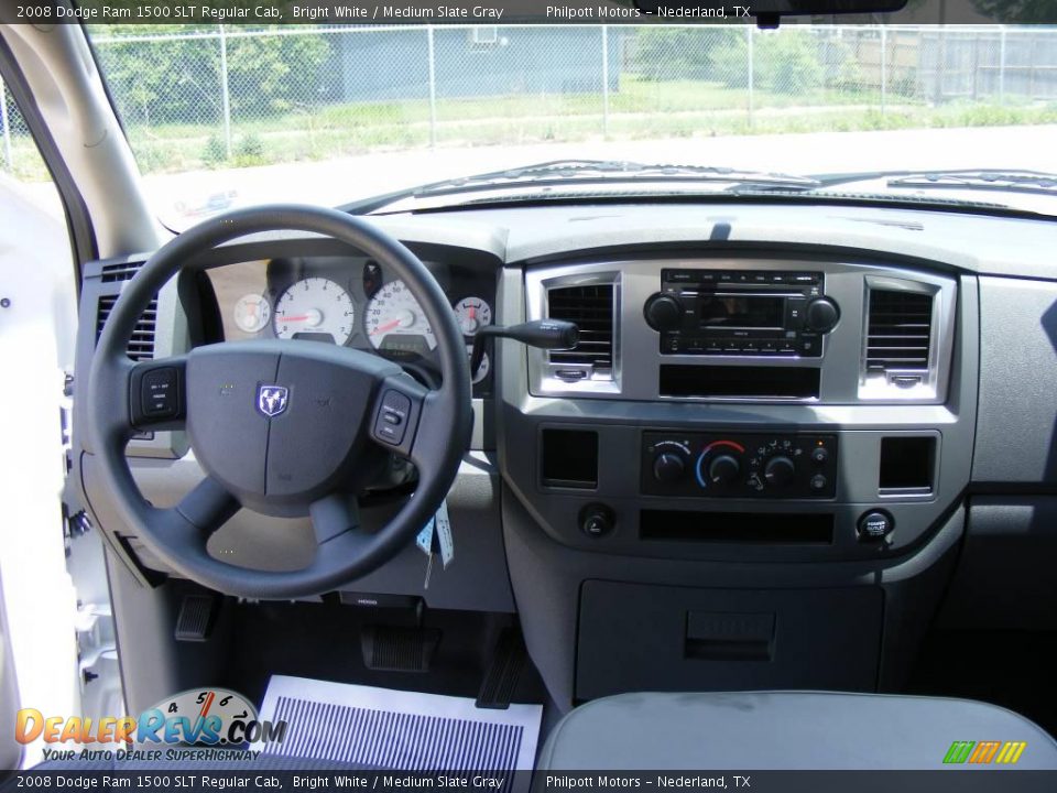 2008 Dodge Ram 1500 SLT Regular Cab Bright White / Medium Slate Gray Photo #31