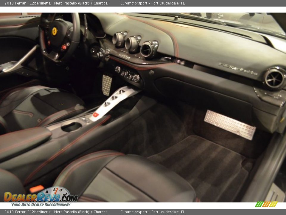 Dashboard of 2013 Ferrari F12berlinetta  Photo #34
