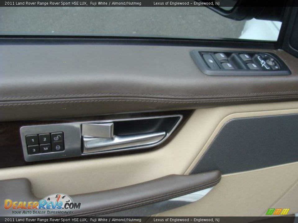 2011 Land Rover Range Rover Sport HSE LUX Fuji White / Almond/Nutmeg Photo #8