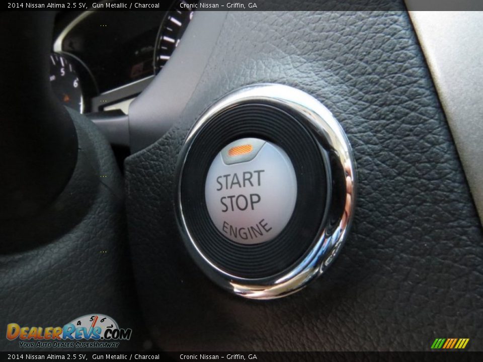 2014 Nissan Altima 2.5 SV Gun Metallic / Charcoal Photo #16