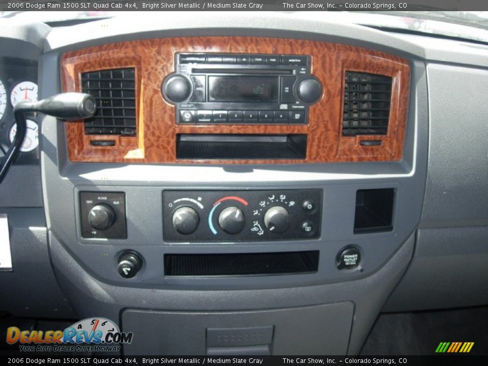 2006 Dodge Ram 1500 SLT Quad Cab 4x4 Bright Silver Metallic / Medium Slate Gray Photo #4