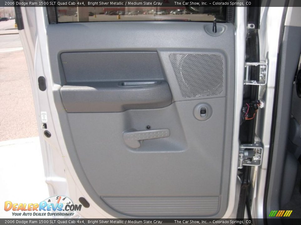 2006 Dodge Ram 1500 SLT Quad Cab 4x4 Bright Silver Metallic / Medium Slate Gray Photo #20