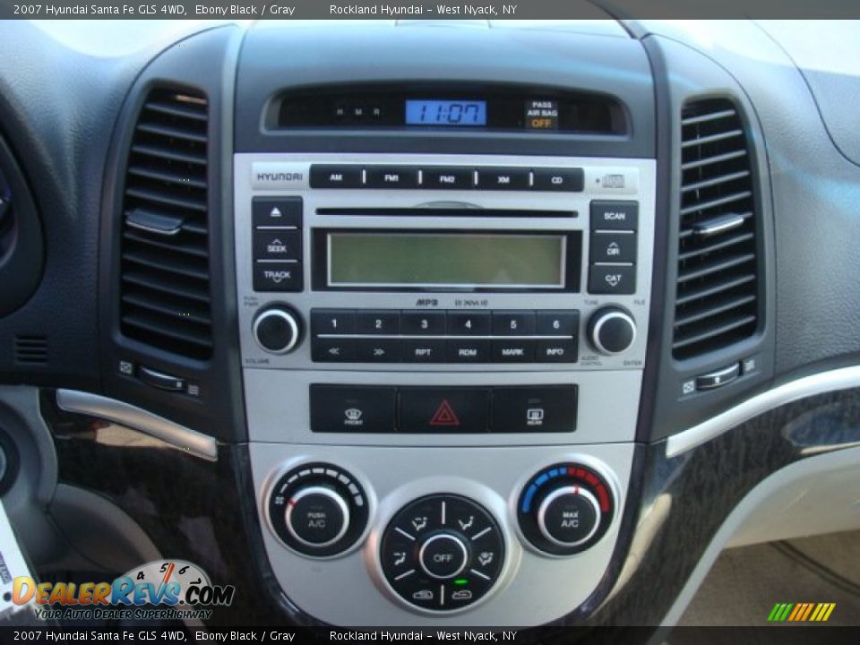 2007 Hyundai Santa Fe GLS 4WD Ebony Black / Gray Photo #16