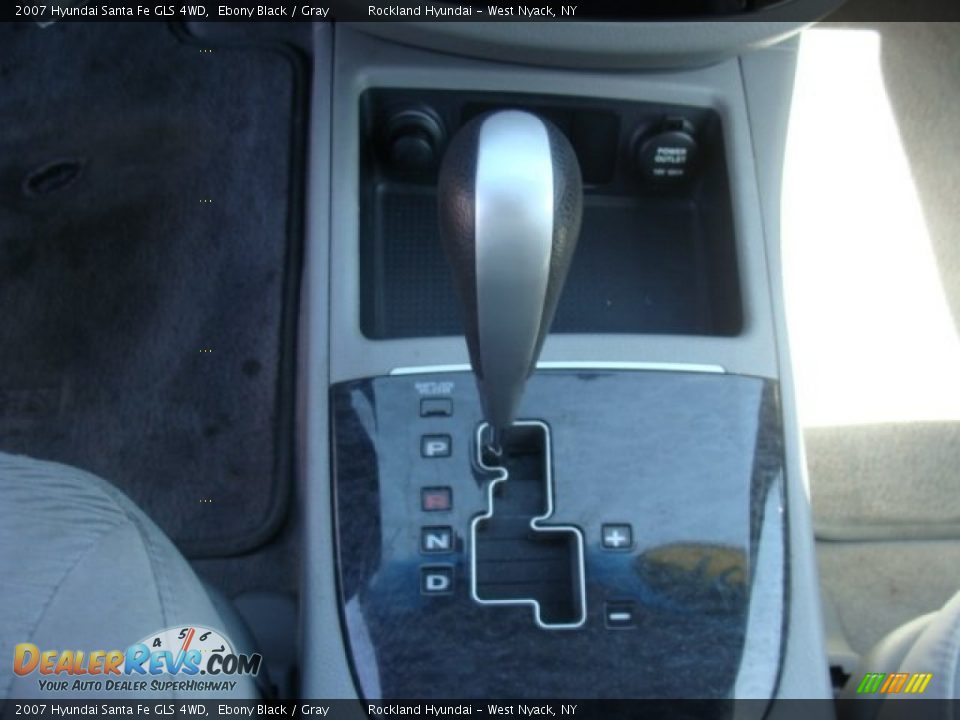 2007 Hyundai Santa Fe GLS 4WD Ebony Black / Gray Photo #17