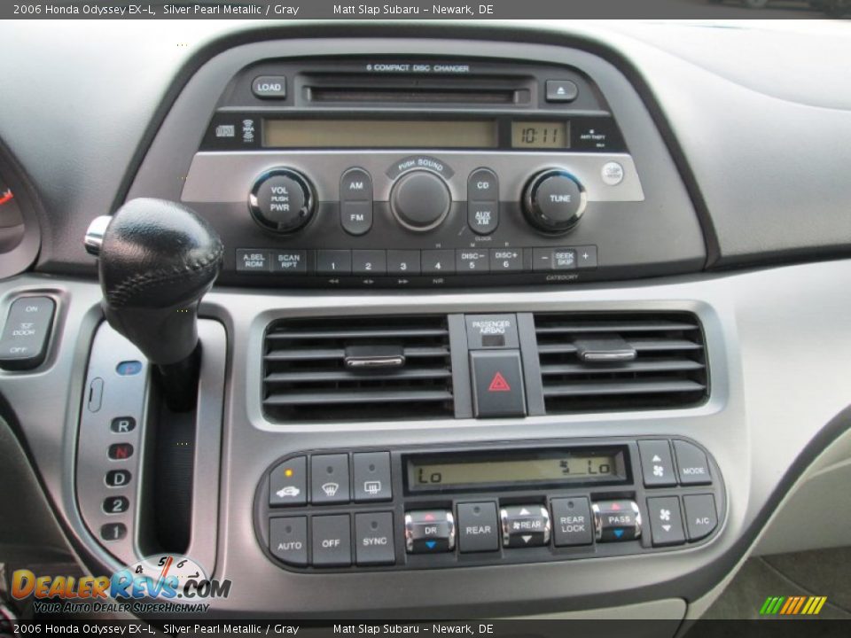 2006 Honda Odyssey EX-L Silver Pearl Metallic / Gray Photo #25