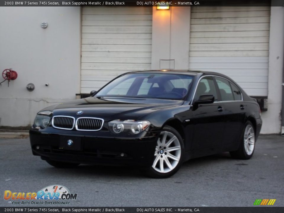 Front 3/4 View of 2003 BMW 7 Series 745i Sedan Photo #1