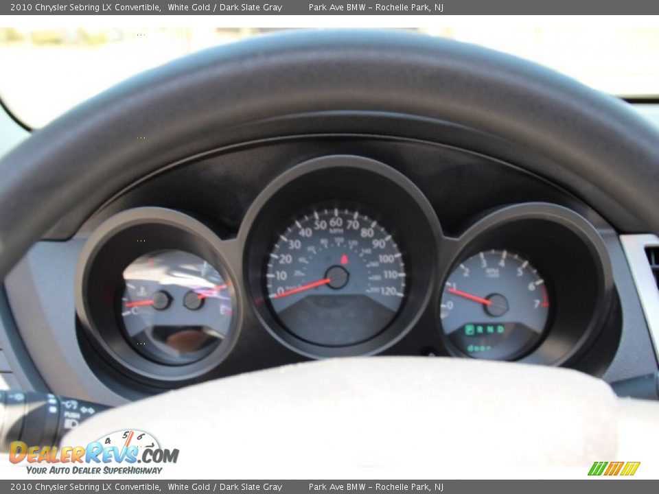 2010 Chrysler Sebring LX Convertible White Gold / Dark Slate Gray Photo #18