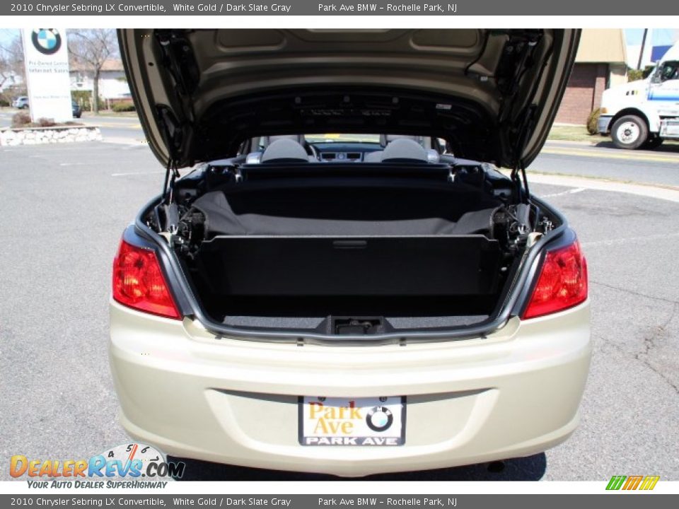 2010 Chrysler Sebring LX Convertible White Gold / Dark Slate Gray Photo #19