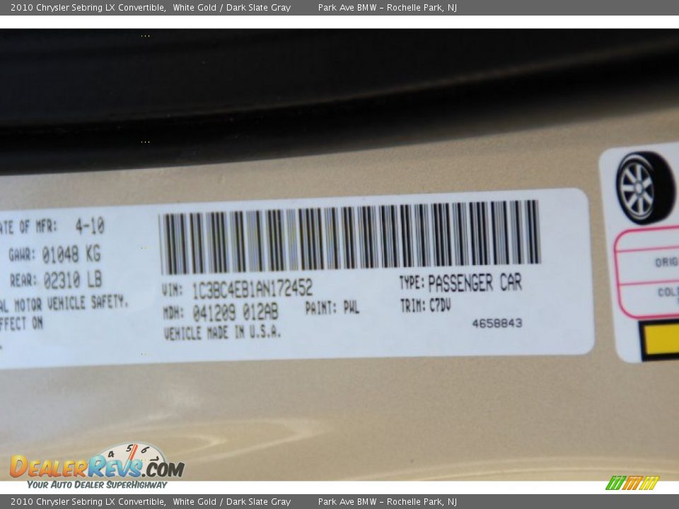 2010 Chrysler Sebring LX Convertible White Gold / Dark Slate Gray Photo #30