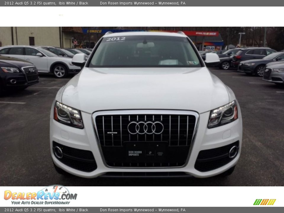 2012 Audi Q5 3.2 FSI quattro Ibis White / Black Photo #2