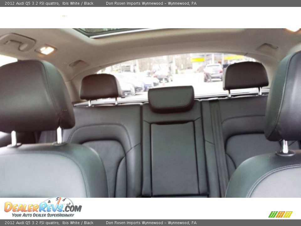 2012 Audi Q5 3.2 FSI quattro Ibis White / Black Photo #15