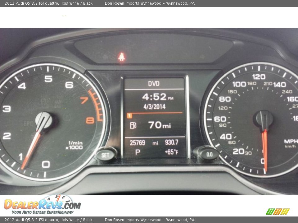 2012 Audi Q5 3.2 FSI quattro Ibis White / Black Photo #16