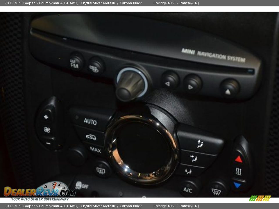 2013 Mini Cooper S Countryman ALL4 AWD Crystal Silver Metallic / Carbon Black Photo #10