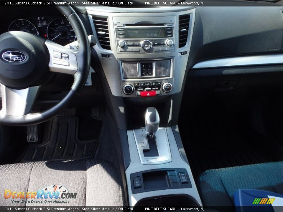2011 Subaru Outback 2.5i Premium Wagon Steel Silver Metallic / Off Black Photo #15