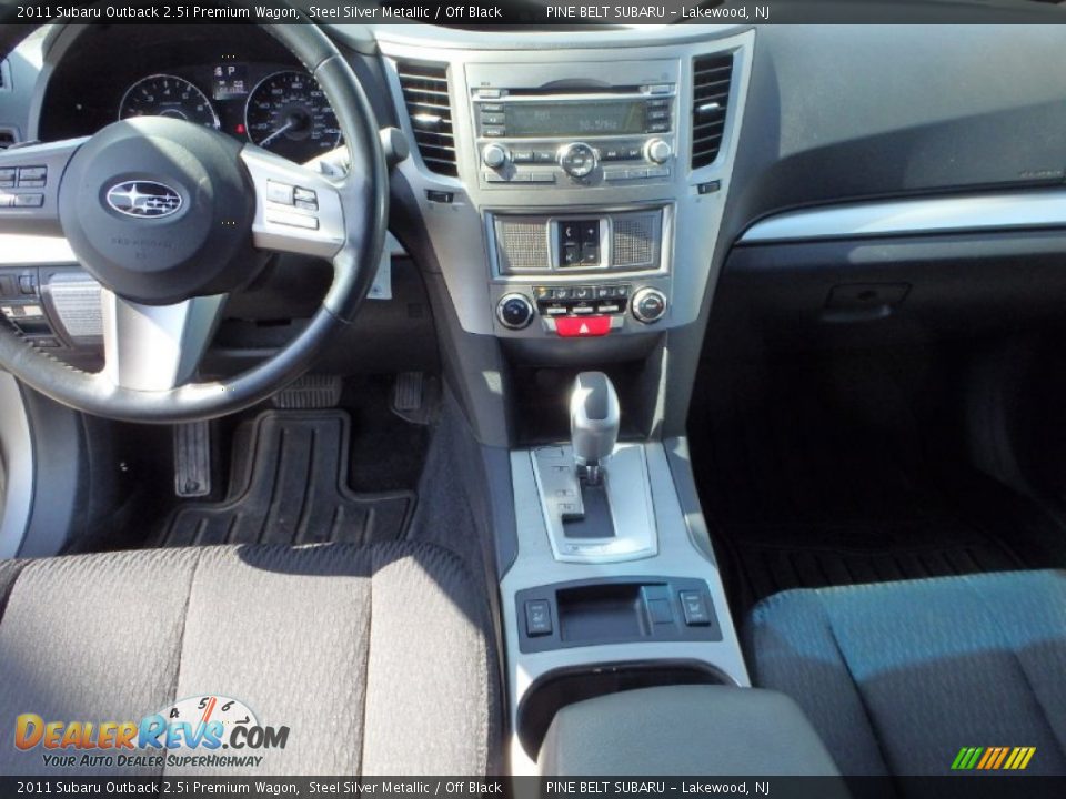 2011 Subaru Outback 2.5i Premium Wagon Steel Silver Metallic / Off Black Photo #16