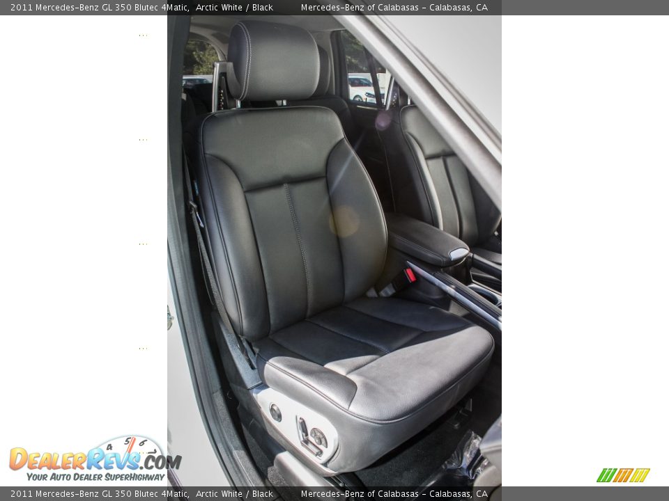 2011 Mercedes-Benz GL 350 Blutec 4Matic Arctic White / Black Photo #22