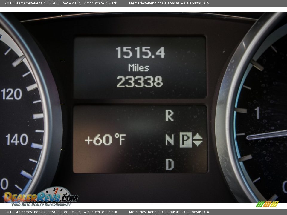 2011 Mercedes-Benz GL 350 Blutec 4Matic Arctic White / Black Photo #29