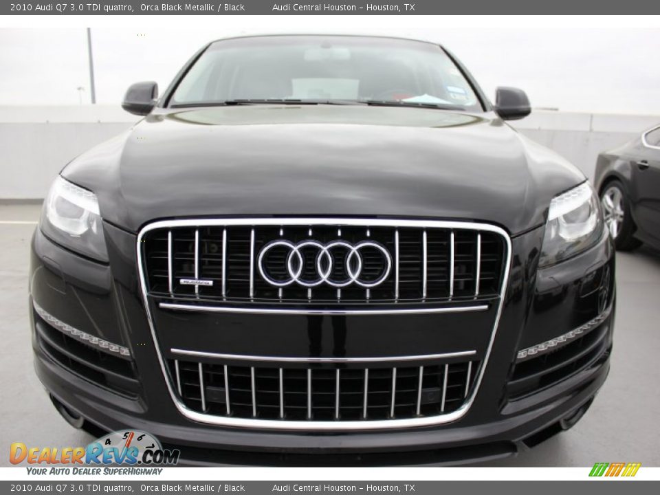2010 Audi Q7 3.0 TDI quattro Orca Black Metallic / Black Photo #2