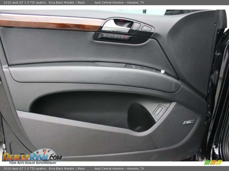 2010 Audi Q7 3.0 TDI quattro Orca Black Metallic / Black Photo #8
