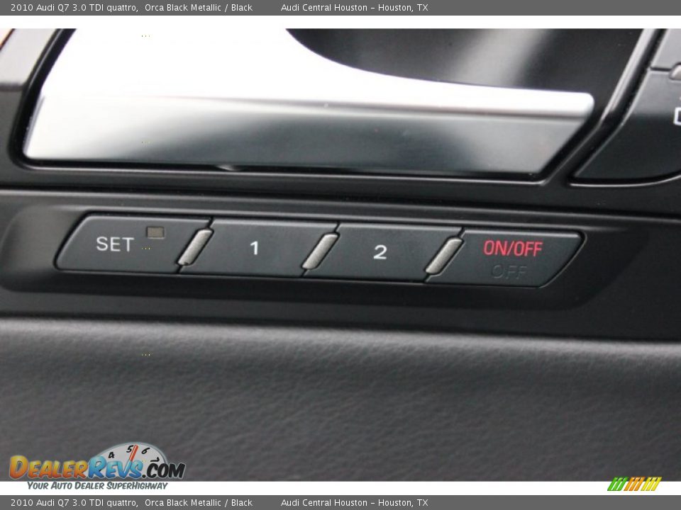2010 Audi Q7 3.0 TDI quattro Orca Black Metallic / Black Photo #9