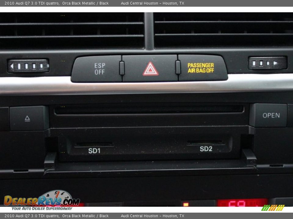 2010 Audi Q7 3.0 TDI quattro Orca Black Metallic / Black Photo #18