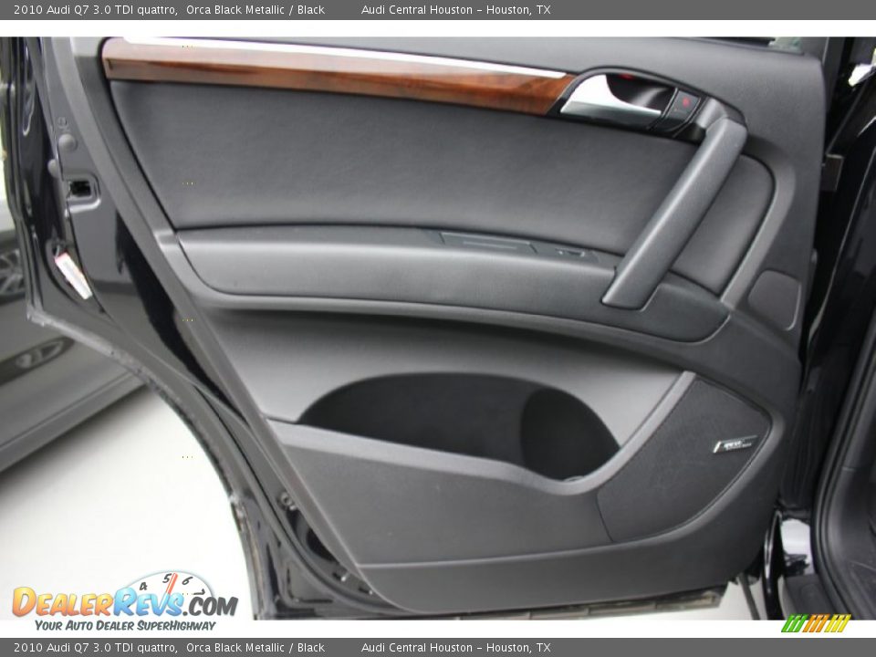 2010 Audi Q7 3.0 TDI quattro Orca Black Metallic / Black Photo #34