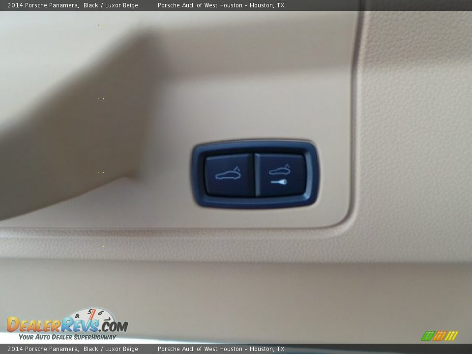 2014 Porsche Panamera Black / Luxor Beige Photo #30