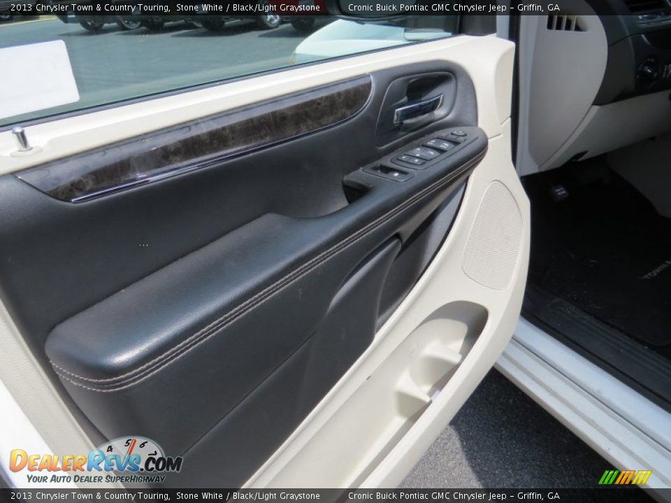 2013 Chrysler Town & Country Touring Stone White / Black/Light Graystone Photo #11