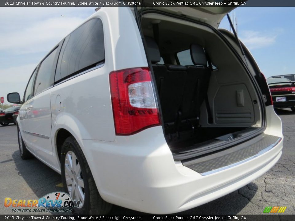 2013 Chrysler Town & Country Touring Stone White / Black/Light Graystone Photo #15