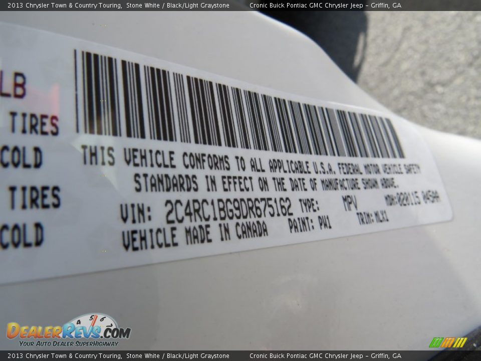 2013 Chrysler Town & Country Touring Stone White / Black/Light Graystone Photo #26