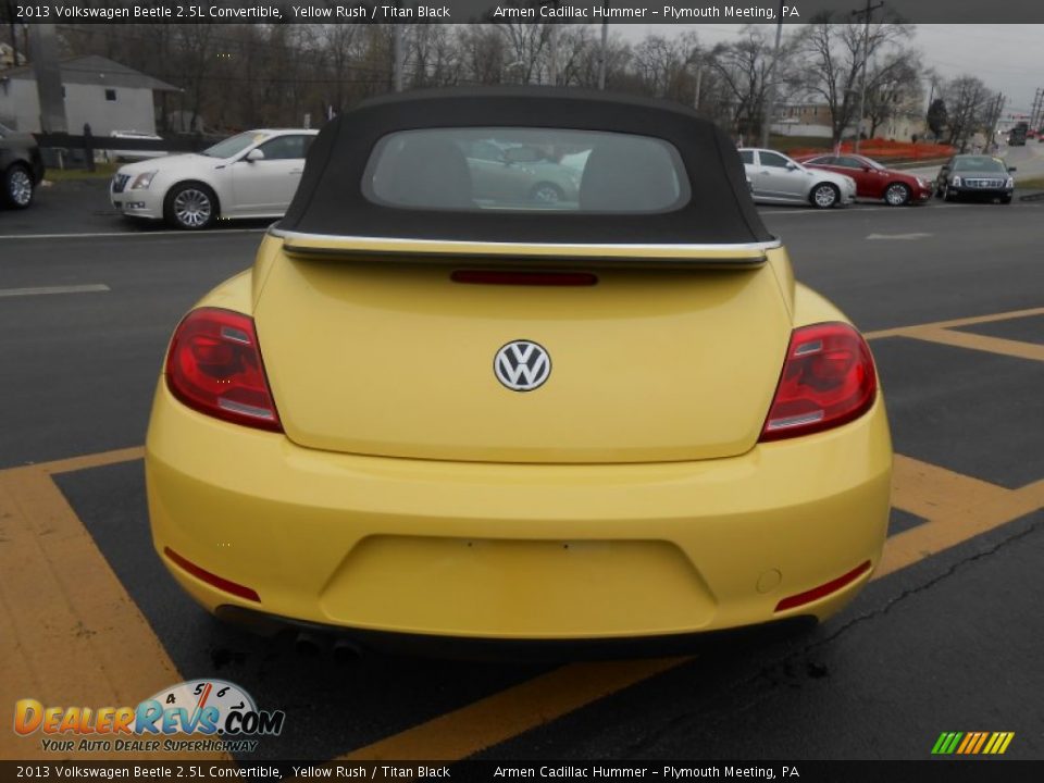 2013 Volkswagen Beetle 2.5L Convertible Yellow Rush / Titan Black Photo #6