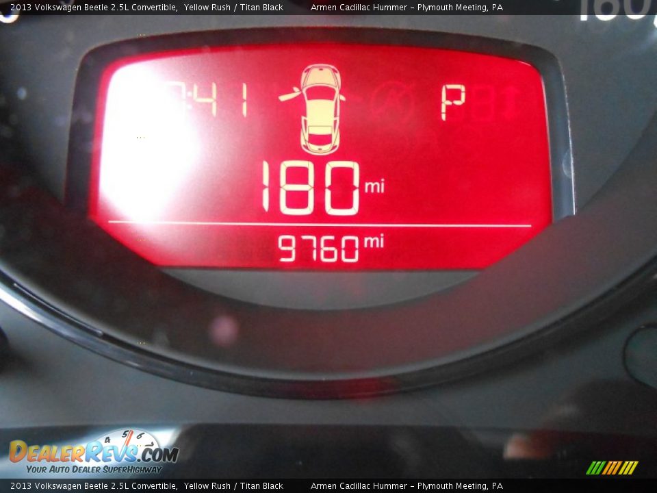 2013 Volkswagen Beetle 2.5L Convertible Yellow Rush / Titan Black Photo #24