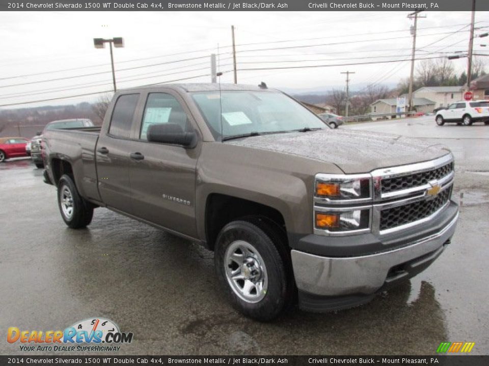 Front 3/4 View of 2014 Chevrolet Silverado 1500 WT Double Cab 4x4 Photo #6