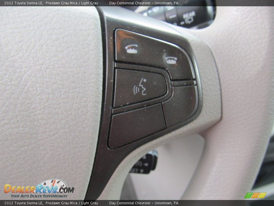 2012 Toyota Sienna LE Predawn Gray Mica / Light Gray Photo #17