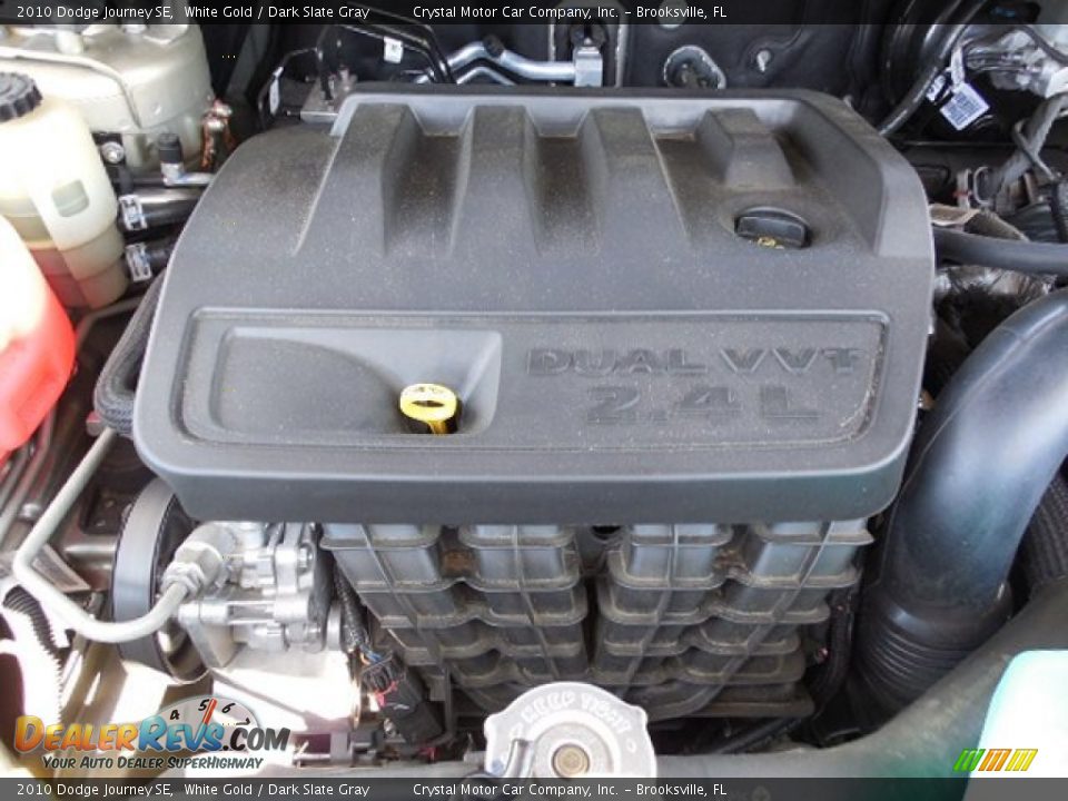 2010 Dodge Journey SE White Gold / Dark Slate Gray Photo #17