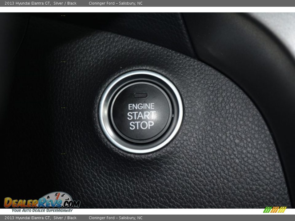 2013 Hyundai Elantra GT Silver / Black Photo #30