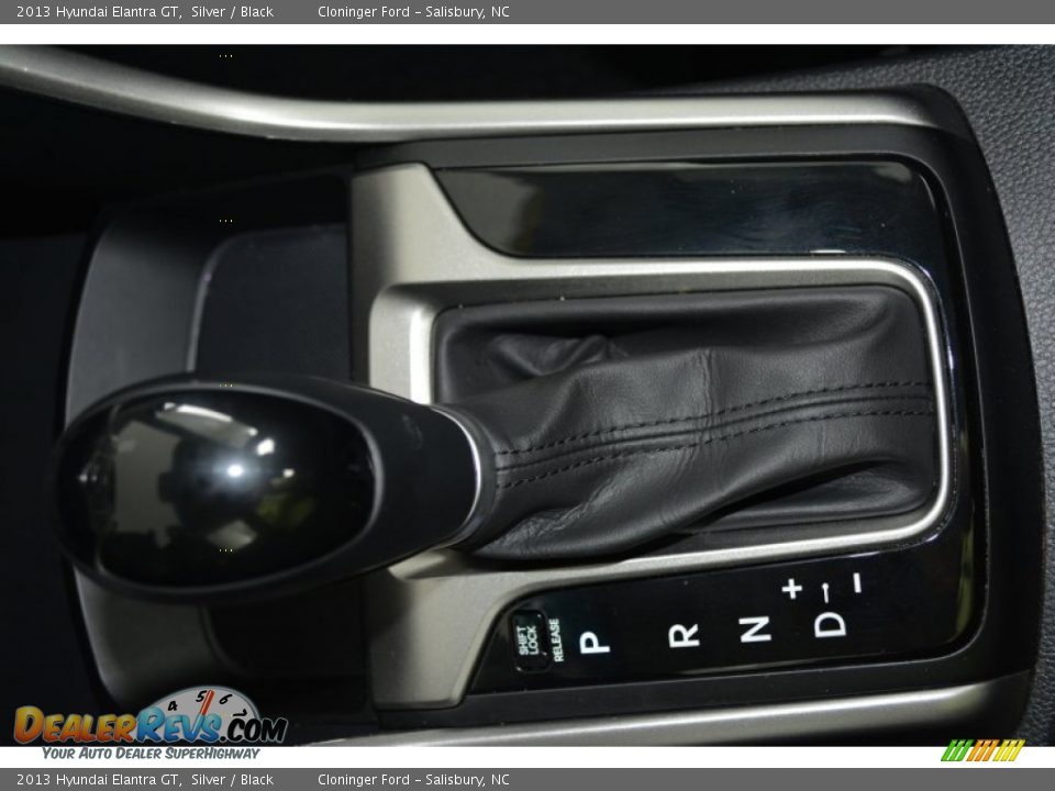 2013 Hyundai Elantra GT Silver / Black Photo #22